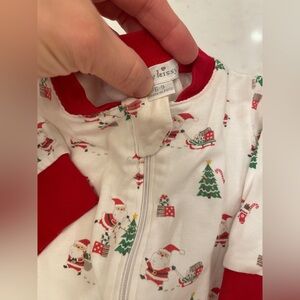 Kissy Kissy Christmas Pajamas
